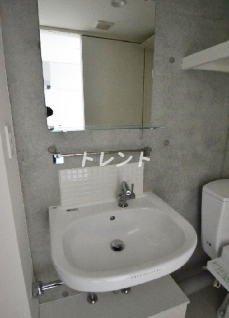 ライトテラス中野坂上-202