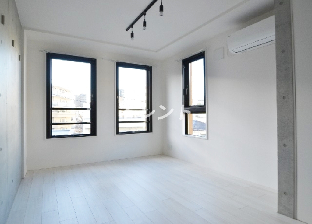 ライトテラス中野坂上-202