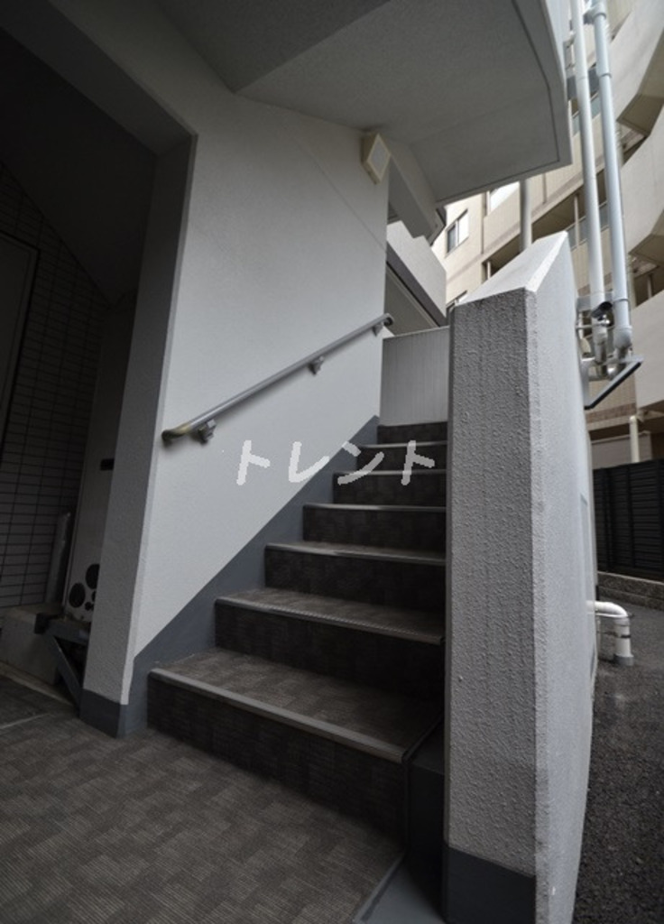 プレミアムキューブ新中野-502