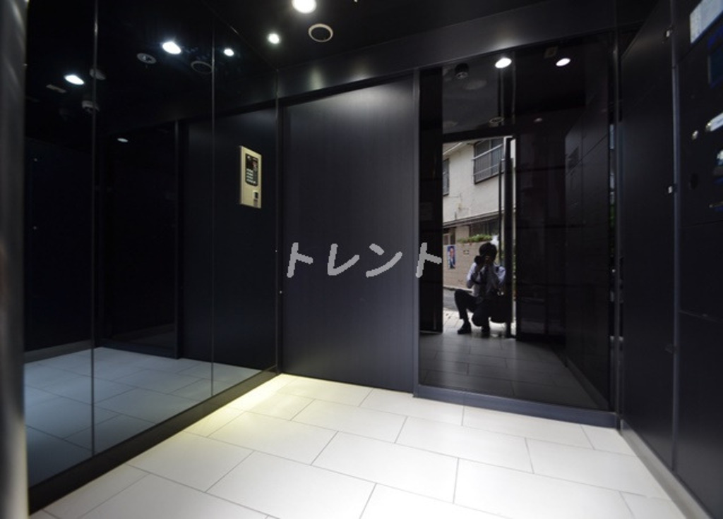 プレミアムキューブ新中野-502