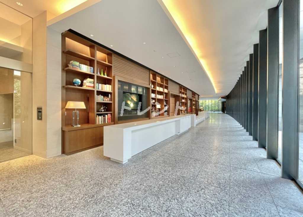 コンフォリア新宿イーストサイドタワー-325