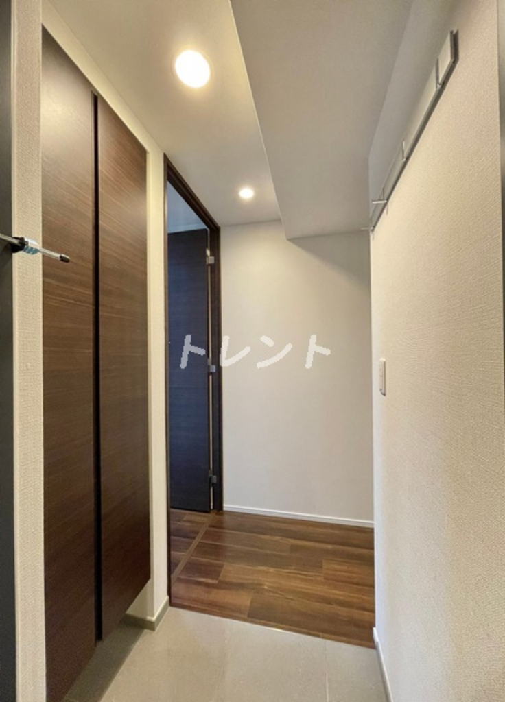 コンフォリア東新宿ステーションフロント-412