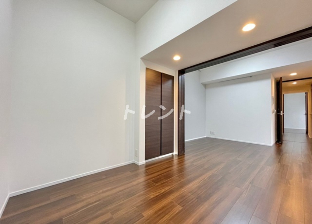 コンフォリア東新宿ステーションフロント-412