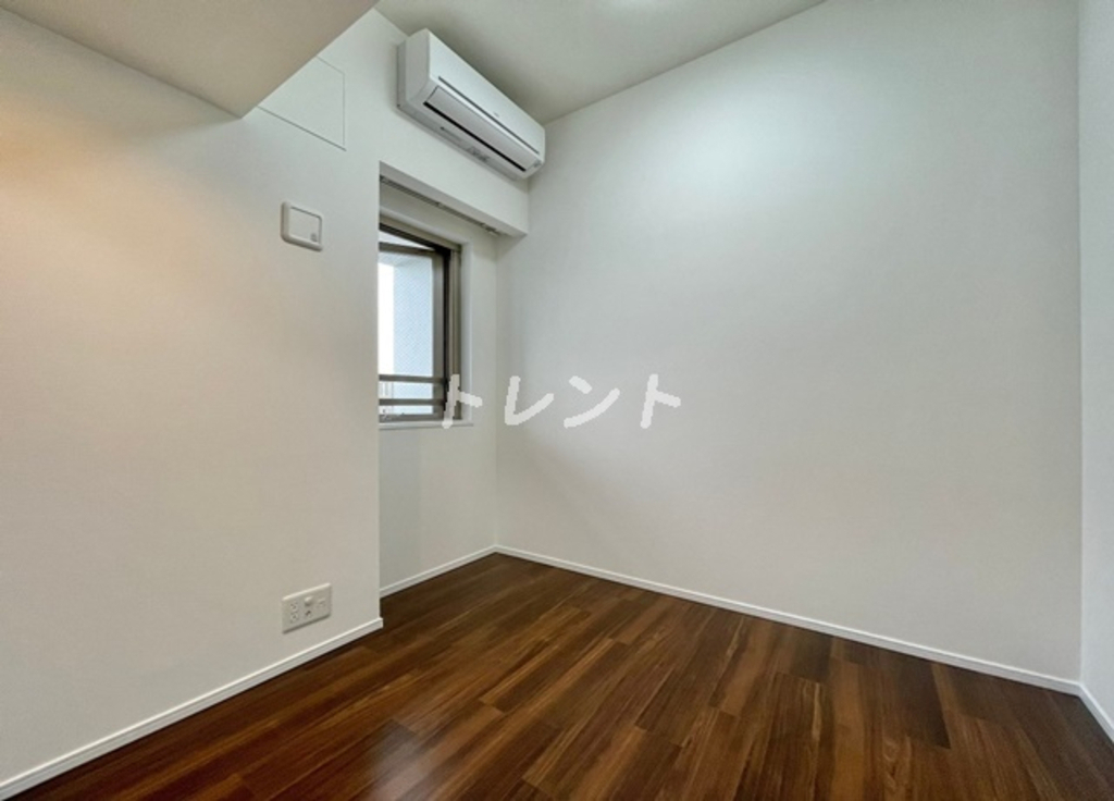 コンフォリア東新宿ステーションフロント-412