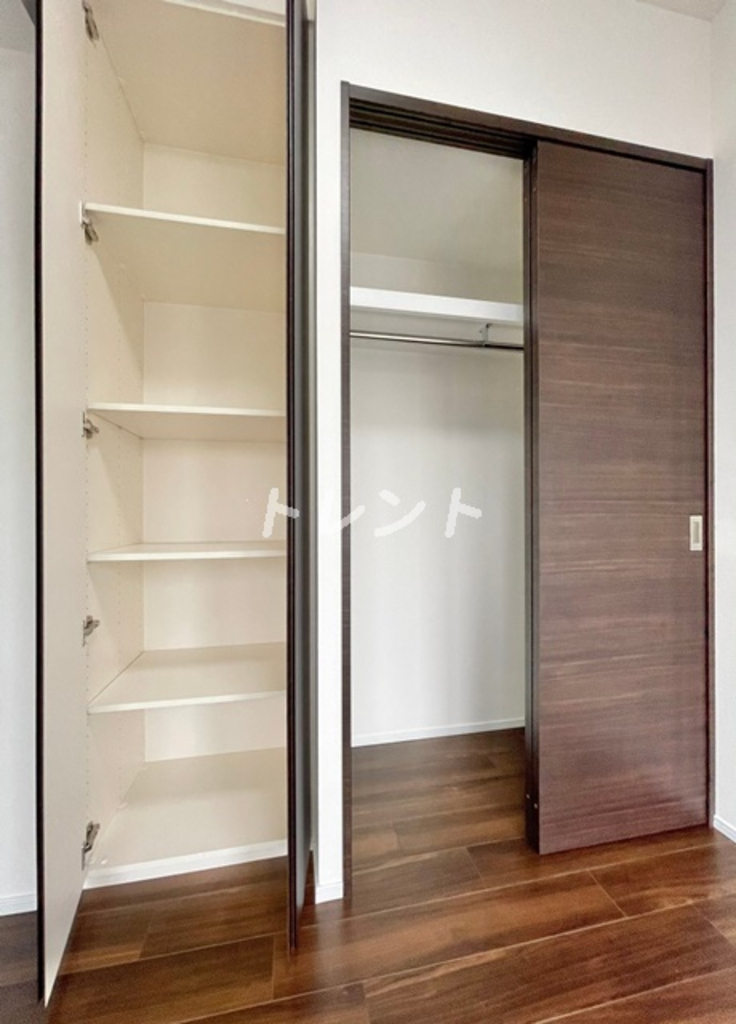 コンフォリア東新宿ステーションフロント-412