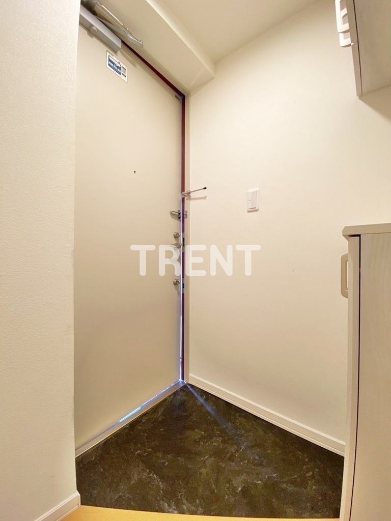 ウェルスクエアイズム中野坂上-203