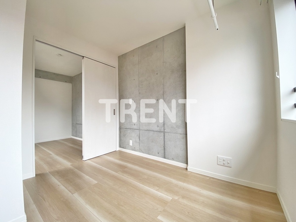 ウェルスクエアイズム中野坂上-203