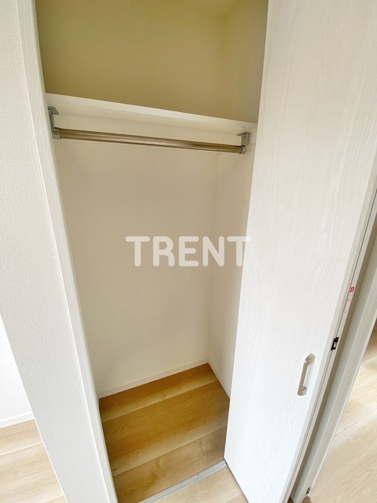 ウェルスクエアイズム中野坂上-203