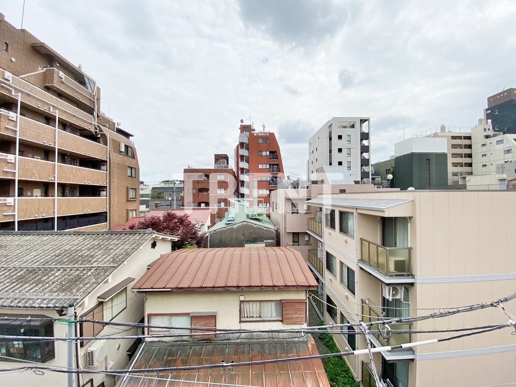 ウェルスクエアイズム中野坂上-203