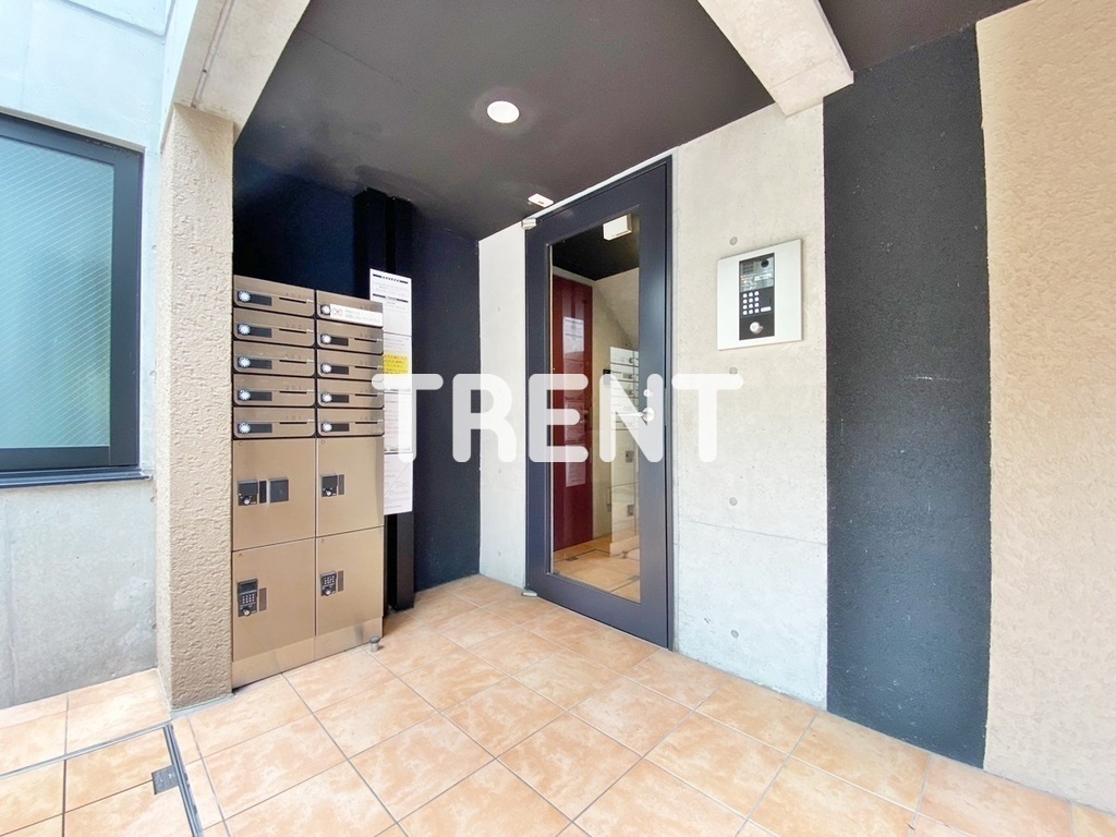 ウェルスクエアイズム中野坂上-203