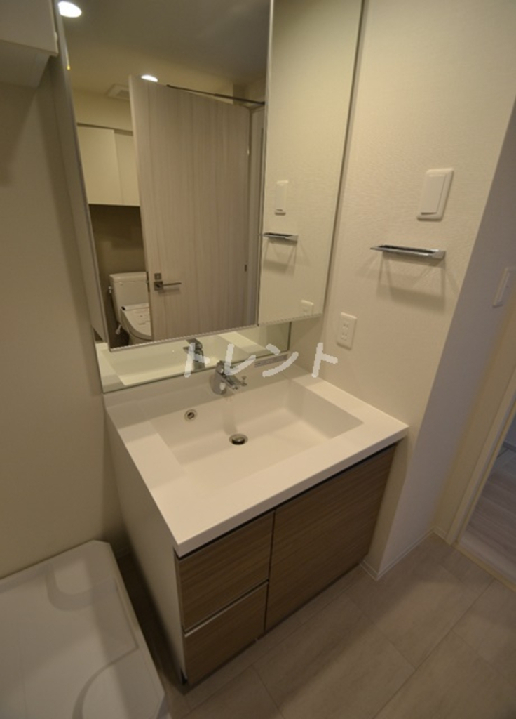 グランハイツ曙橋-201