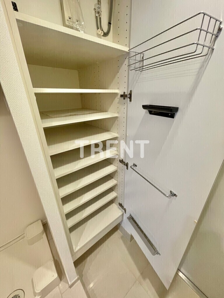 セントラルプレイス新宿御苑前-401