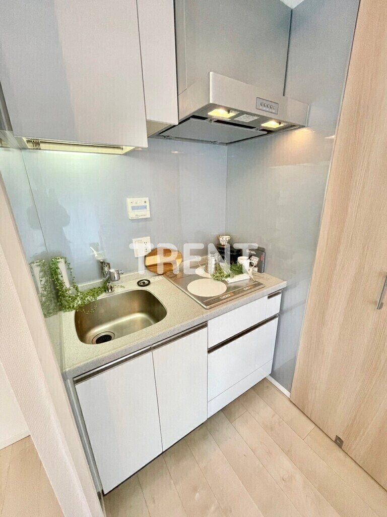 セントラルプレイス新宿御苑前-401