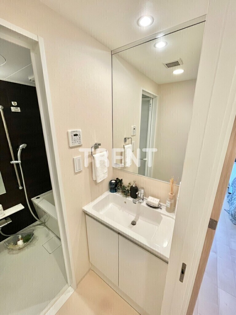 セントラルプレイス新宿御苑前-401