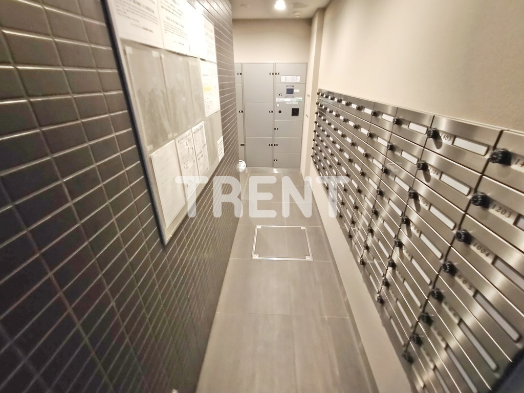 セントラルプレイス新宿御苑前-401