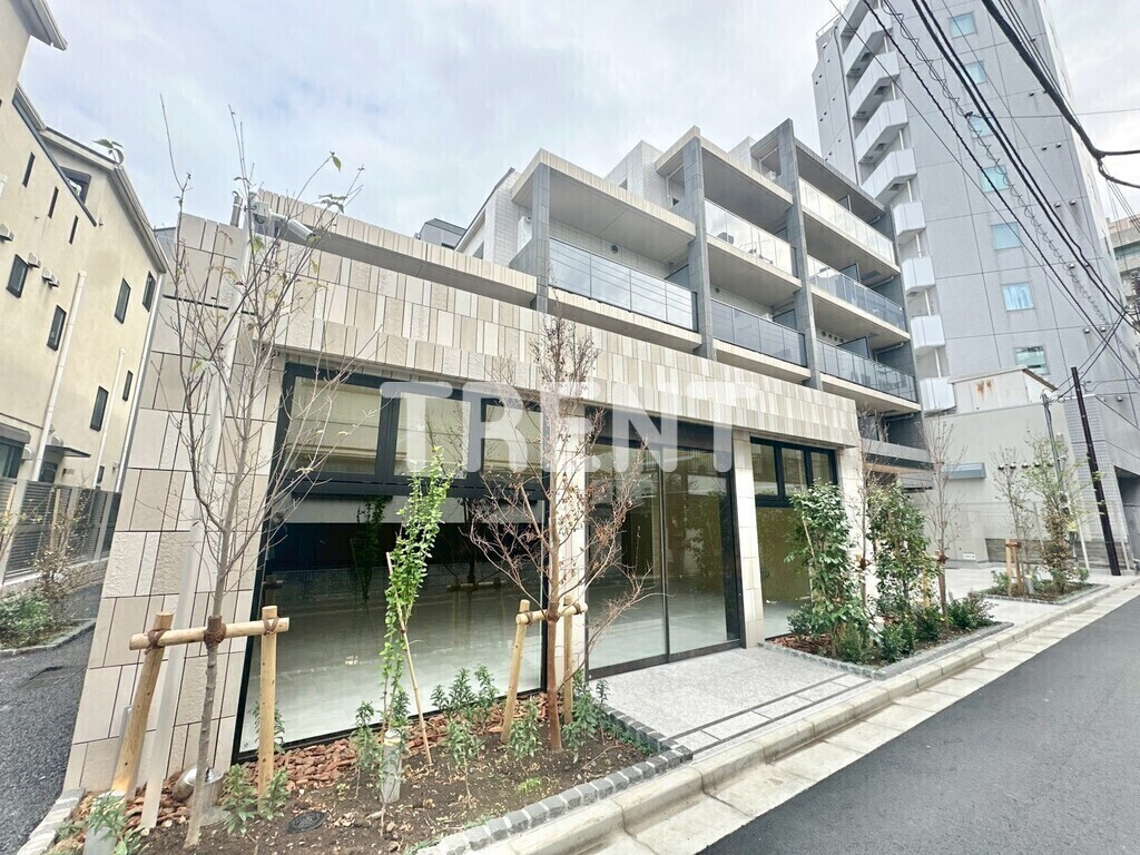 ザグラヴィティ新宿-401