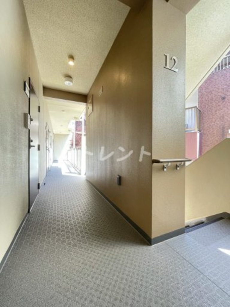 ロイジェント九段-502