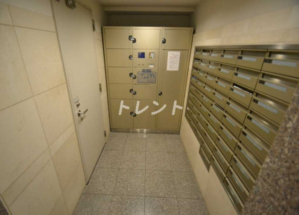 アクロス新宿-706