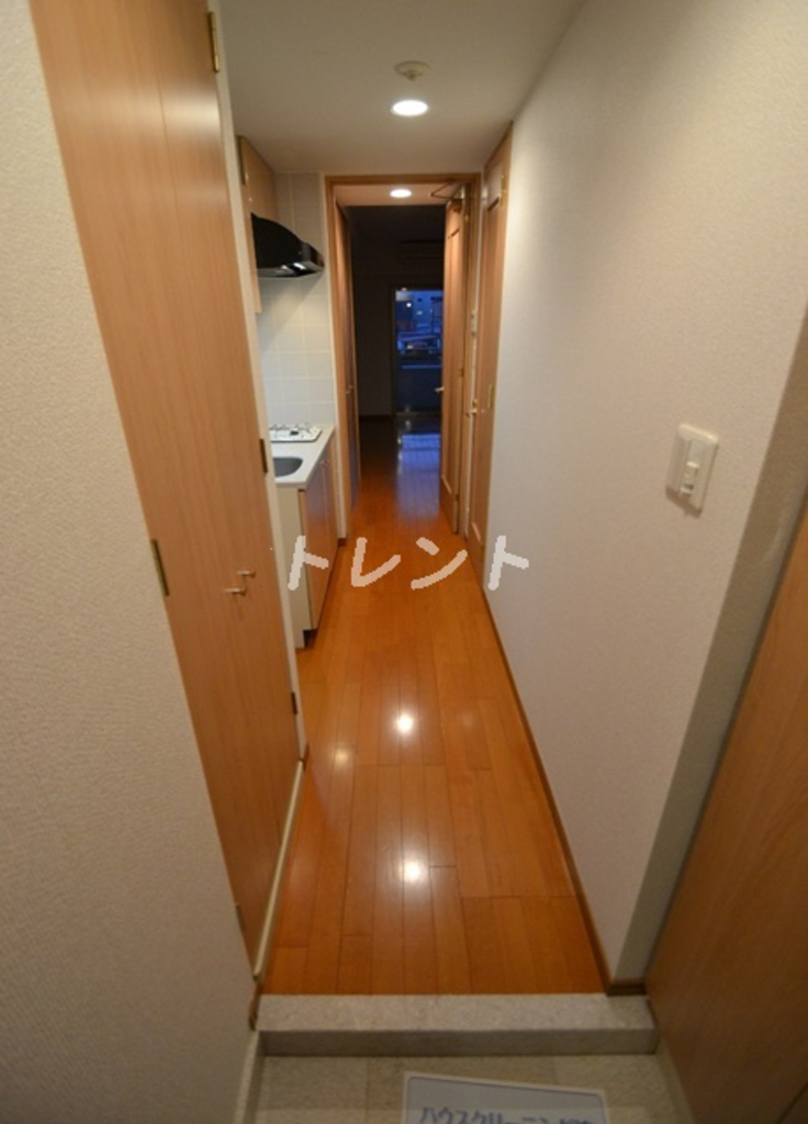 アクロス新宿-706