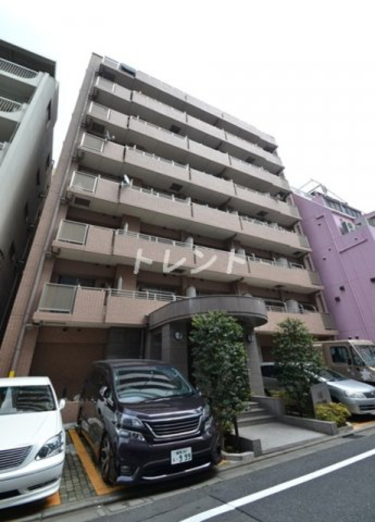 アクロス新宿-706