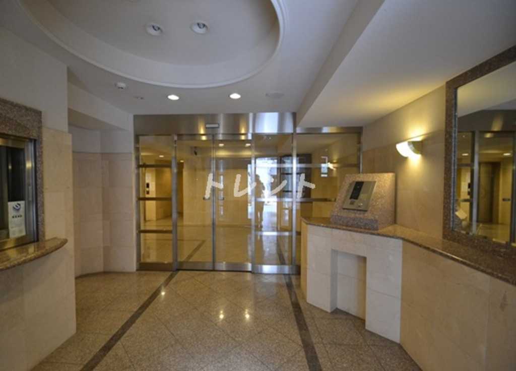 アクロス新宿-706