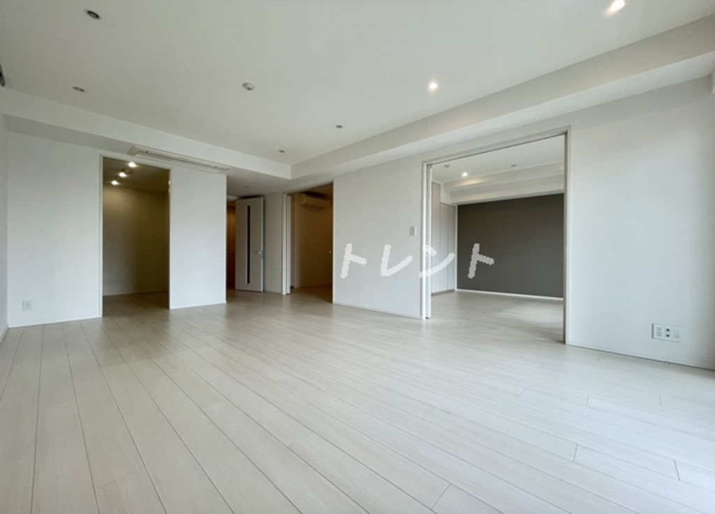 コンフォリア新宿イーストサイドタワー-2317