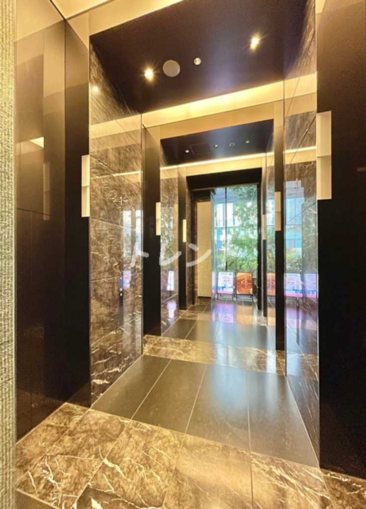 コンフォリア新宿イーストサイドタワー-1116