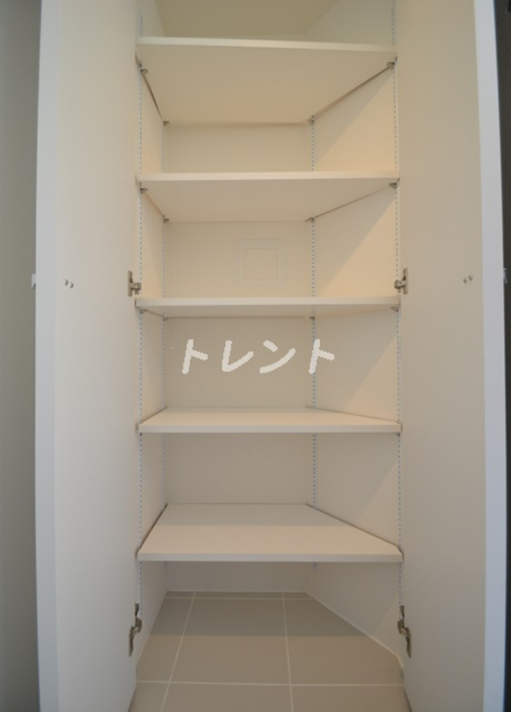 ルクレ東新宿-404