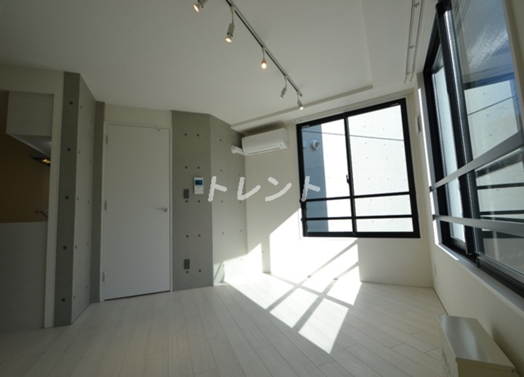 ルクレ東新宿-404