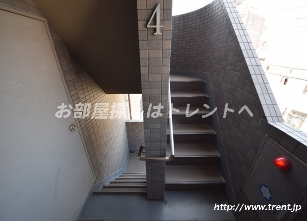 ルーブル早稲田-306