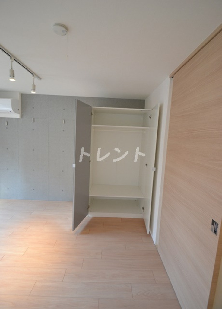 ラピス中野坂上Ⅱ【LAPIS中野坂上Ⅱ】-302