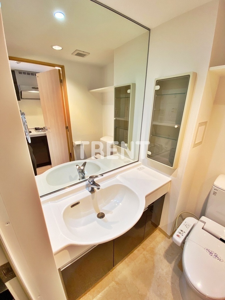 グランハイツ東新宿-413