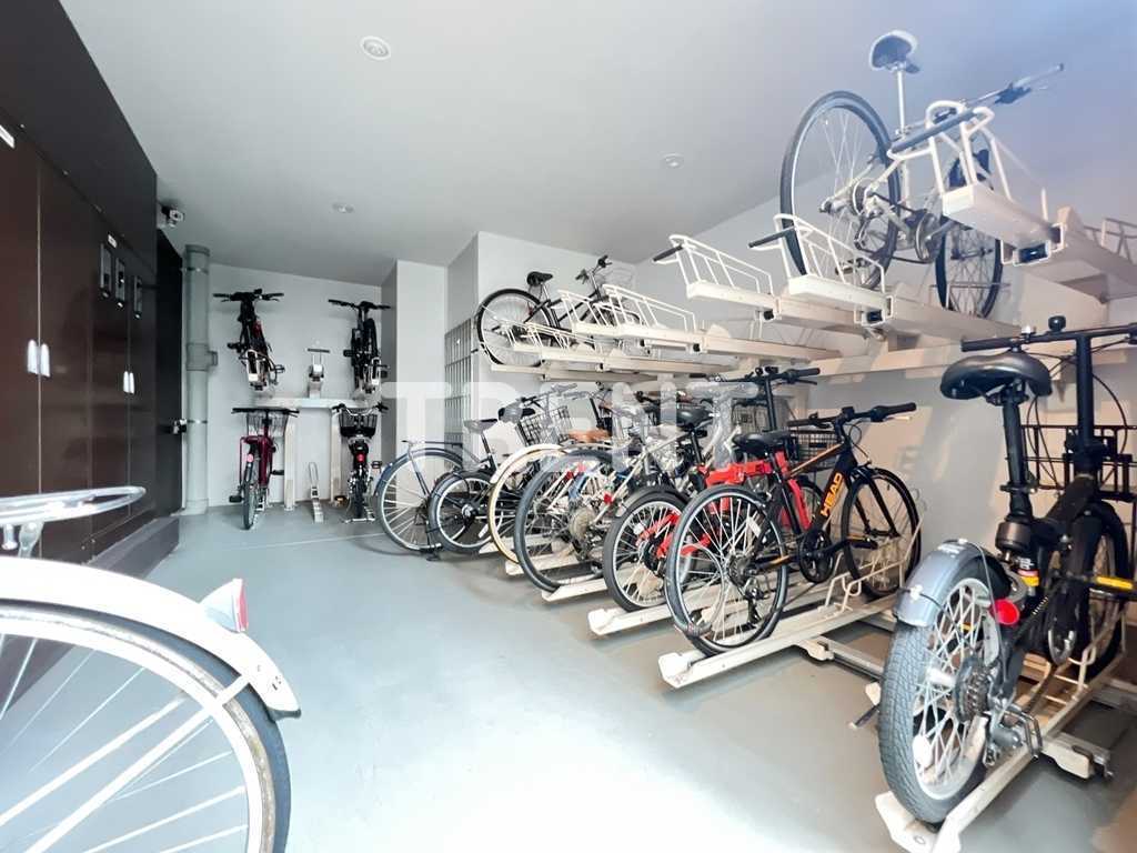 ジェイファーストチヨダ-601