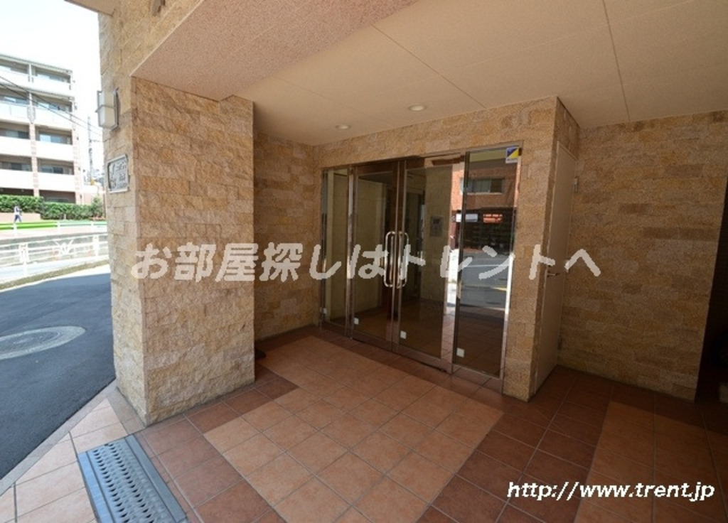 スカイコート代々木-203