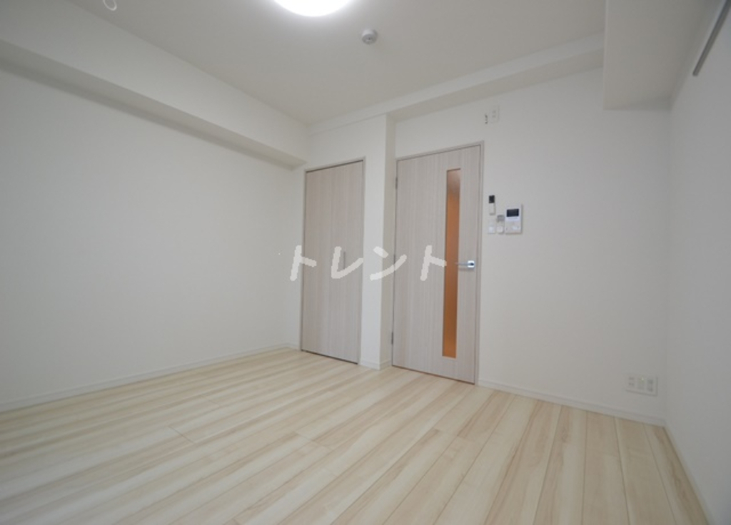 ドゥーエ四谷三丁目-502