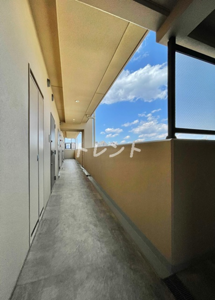 ハーモニーレジデンス新宿御苑ザイースト-404