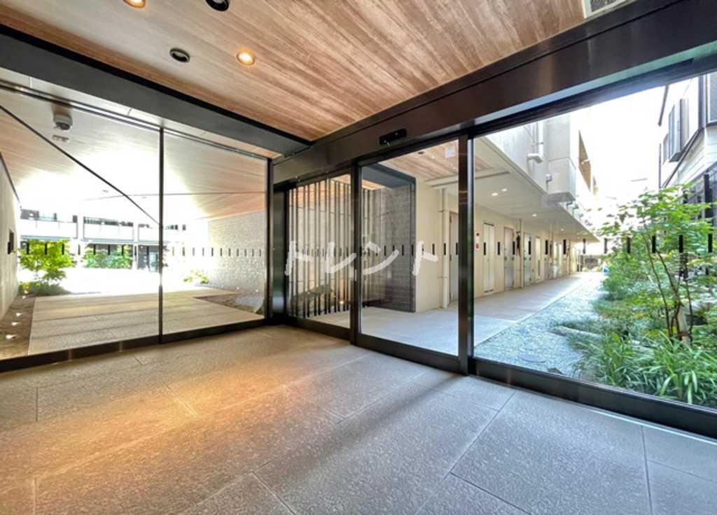 ハーモニーレジデンス新宿御苑ザイースト-404