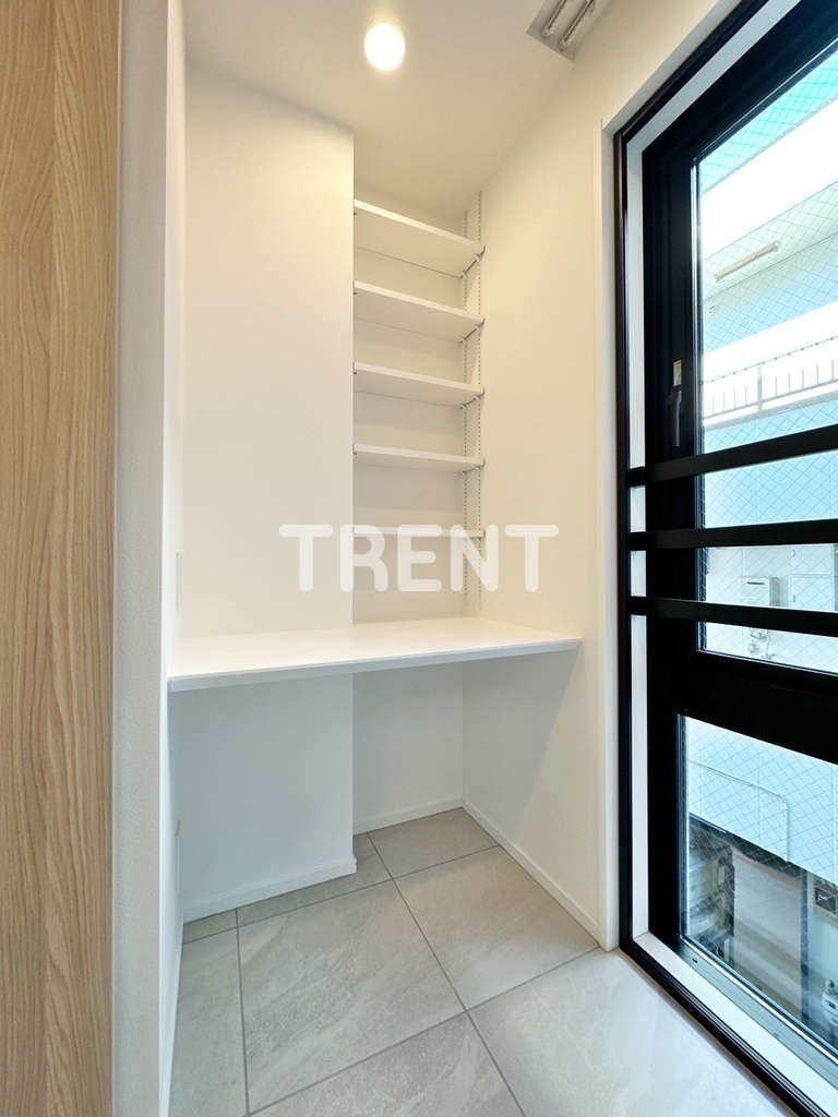 イプセ四谷三丁目-306