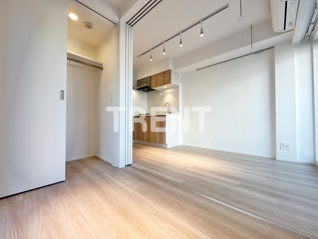 イプセ四谷三丁目-306