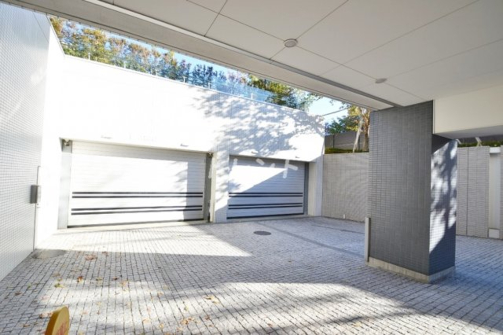 ザセンター東京-1502