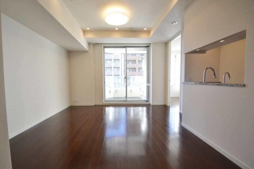 ザセンター東京-1502