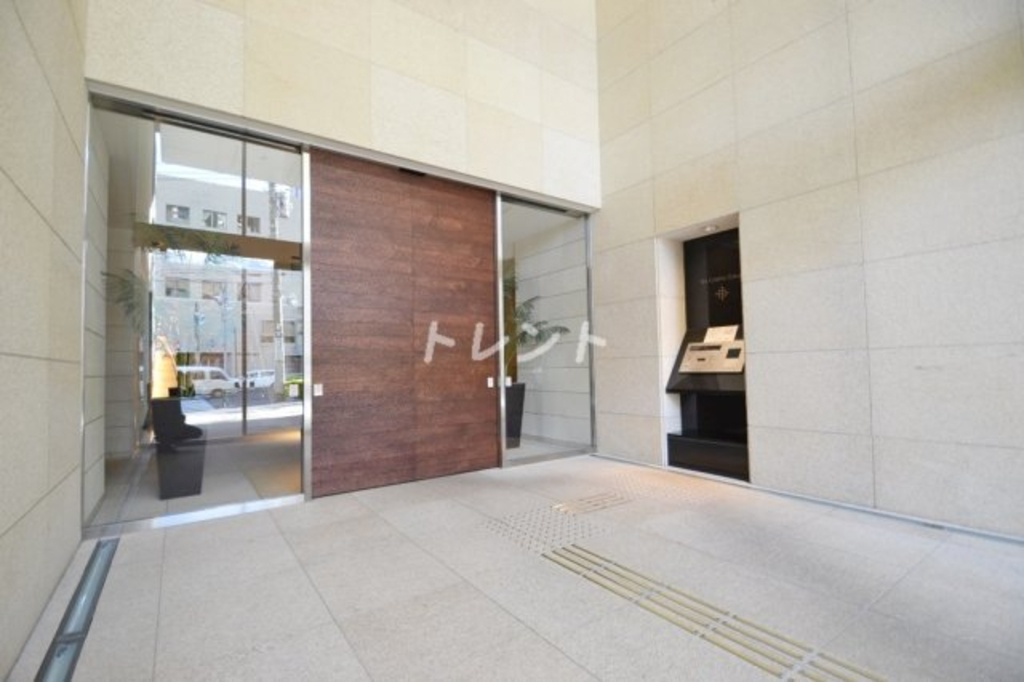 ザセンター東京-1502