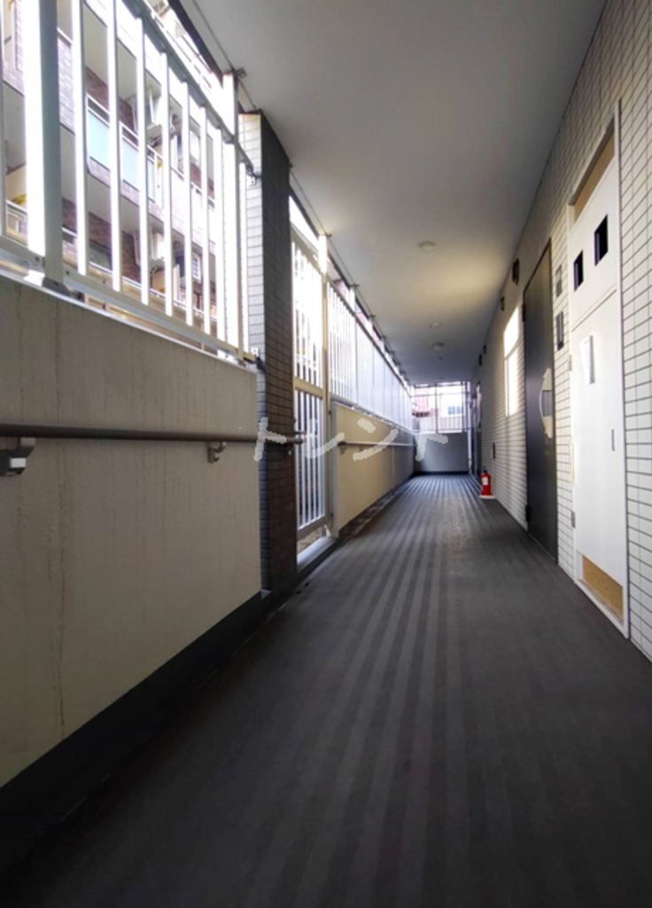 プレールドゥーク東中野-404