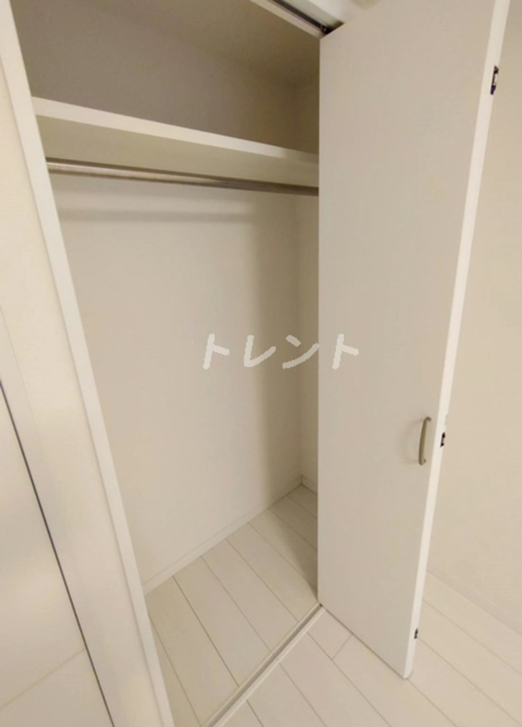 プレールドゥーク東中野-404