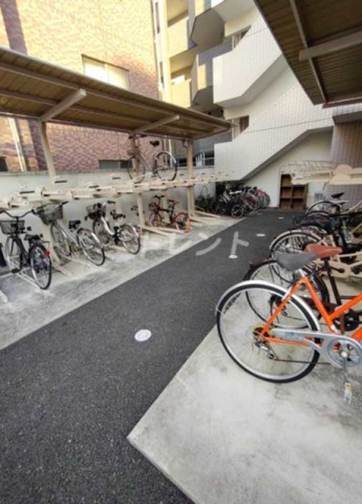 プレールドゥーク東中野-404