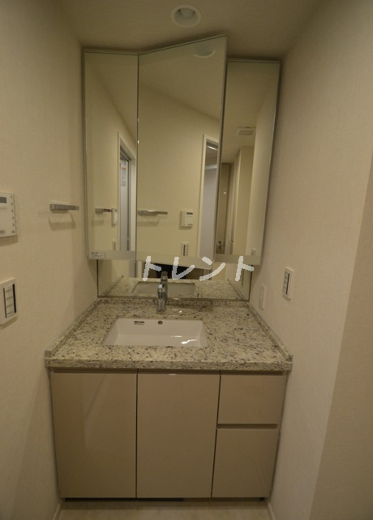 ジオ四谷荒木町-406