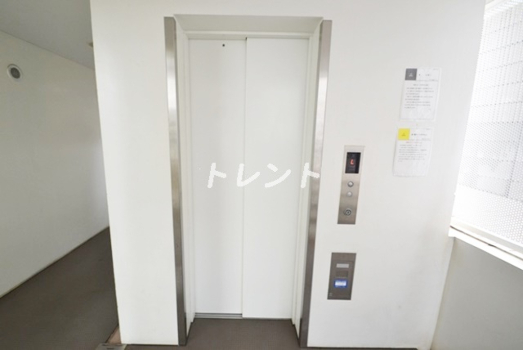 カスタリア市ヶ谷-306