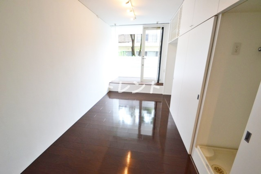 カスタリア市ヶ谷-304