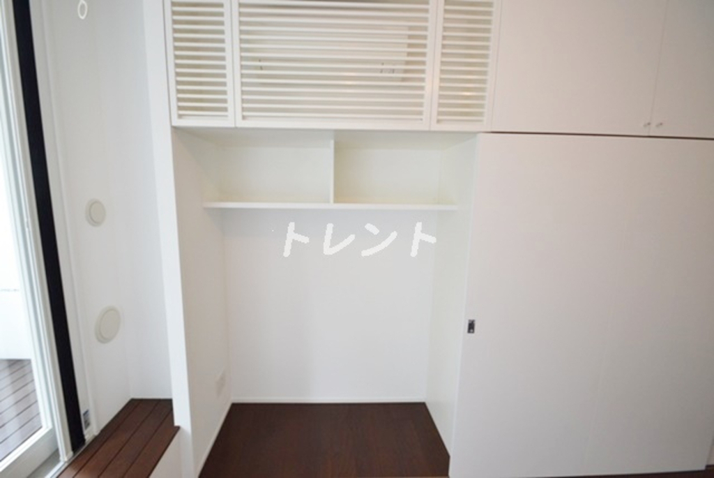 カスタリア市ヶ谷-304