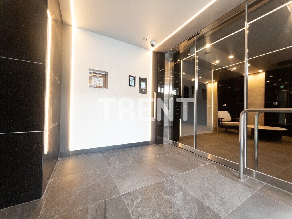 コンフォリアリヴ新中野サウス-408